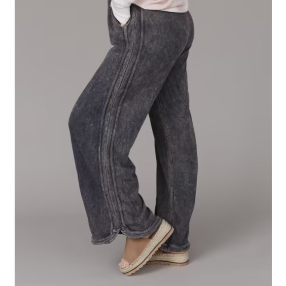 Three birds nest so comfy pants - Small - Picture 3 of 5